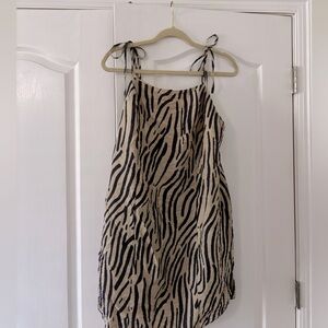 h&m tiger stripe dress